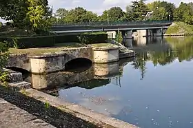 Le pont Abbé Pierre vu du quai Rennequin Sualem à Bougival.