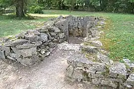 Dolmen B2.