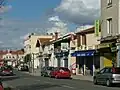 Le boulevard Castellane et ses commerces.