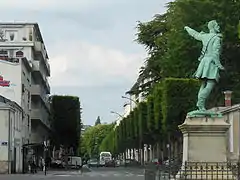 Boulevard Paul-Langevin vu de la place Général-Mellinet