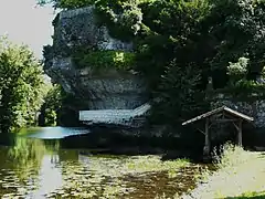 Lavoir au bord de la Dronne.