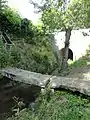 Passerelle sur le Rosay (ruisseau).