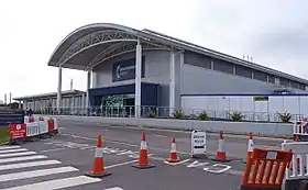 Le nouveau bâtiment des départs de l'aéroport.