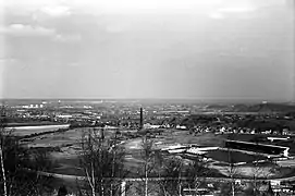 Boussu-Bois Vedette la cheminée vue du terril