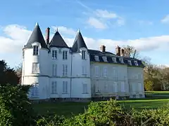 Le château de Bélou.