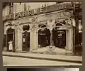 Boutique Art nouveau au 45, rue Saint-Augustin, en 1904.