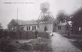 L'avaleresse no 10 bis vers 1914, alors que le puits est en cours de fonçage.