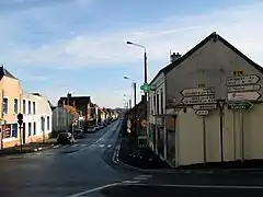 La rue principale vue depuis l'église.