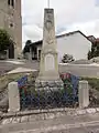 Monument aux morts.