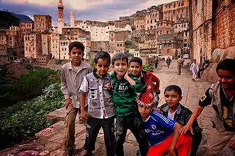 Enfants dans la rue, 2014.