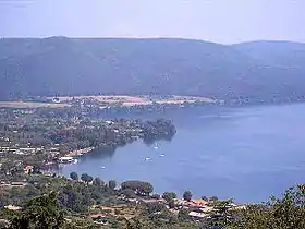 Image illustrative de l’article Lac de Bracciano