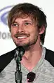 Bradley James interprète Arthur Pendragon