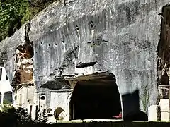 L'entrée de la grotte du Jugement dernier.