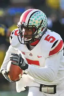 Description de l'image Braxton Miller vs Michigan, November 2013 (cropped).jpg.