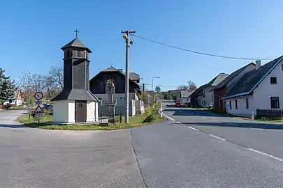 Clocher-tour à Bredůvka.