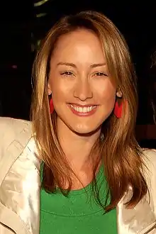 Bree Turner interprète Rosalee Calvert.