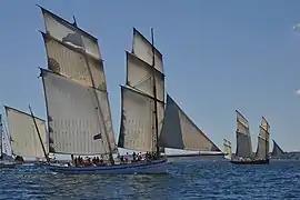 Les deux bisquines, La Granvillaise et La Cancalaise, lors de Brest 2016.