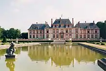 Château de Breteuil.