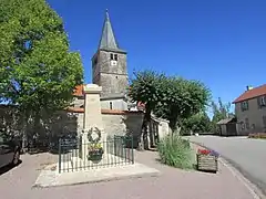 Le monument aux morts.