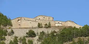 Le f des Salettes, situé au nord et en amont de la vieille ville.