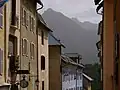 Maisons dans la ville ancienne de Briançon.