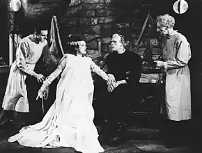photogramme du film La fiancée de Frankenstein