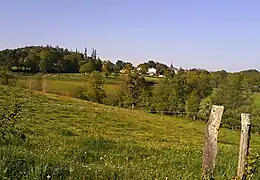 Le bourg et la campagne limousine.