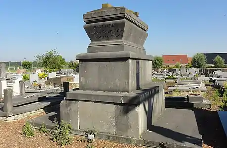 La tombe de Jean-Baptiste Martin, conseiller municipal.