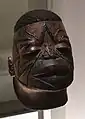 Masque lipico avec scarifications du British Museum