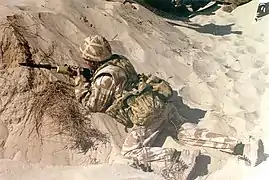 Un soldat britannique avec un camouflage DPM durant la guerre du Golfe de 1991.