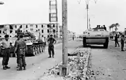Description de l'image British tanks in Port Said.jpg.