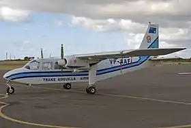 Un Britten-Norman BN-2B-21 Islander de Trans Anguilla Airways sur la piste