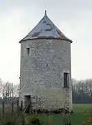 Le moulin à vent (ancien).