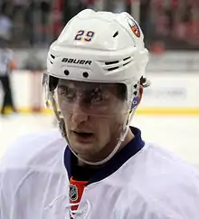 Description de l'image Brock Nelson - New York Islanders.jpg.