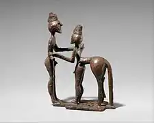 Homme et centaure. Milieu du VIIIe siècle. 11 cm. The Met