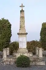 Le monument aux morts (déc. 2010).