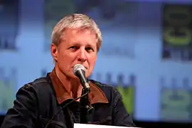 Bruce Boxleitner dans le rôle d'Alan Bradley.