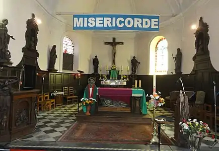 L'intérieur de l'église.