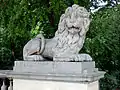 Lion à l'entrée du parc