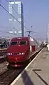 La tour du Midi, vue depuis la gare de Bruxelles-Midi en 1996 avec un Thalys en premier plan.