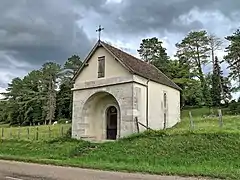 la chapelle Notre-Dame-du-Chêne-béni.