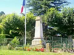 Monument aux morts.