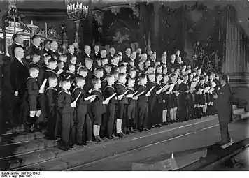 Une chorale d'enfants à Berlin en 1932
