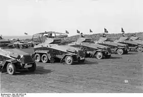 Sd.Kfz. 232 (6 roues) de la IX Armée lors d'une parade pour les manœuvres d'automne à Fritzlar (Hesse, Allemagne 1936)