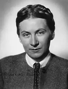 Gertrud Scholtz-Klink, la présidente du NS-Frauenschaft.