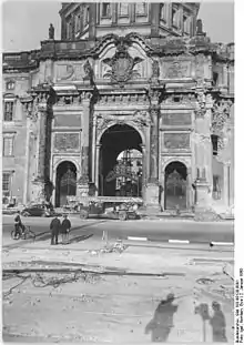 Portail d'Eosander au château de Berlin