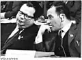 Avec le communiste italien Pietro Ingrao, au VIIe congrès du SED en avril 1967.