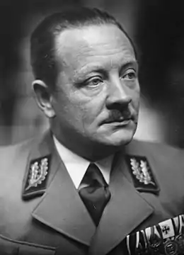 photographie d'un dignitaire nazi