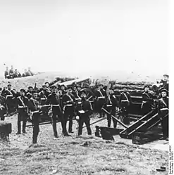 Photos de soldats Allemands devant des canons