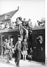 La gare de S-Bahn (Spandau-West) en 1947.